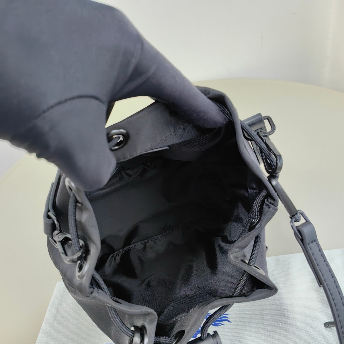 Black Bag - FashionHype.xyz