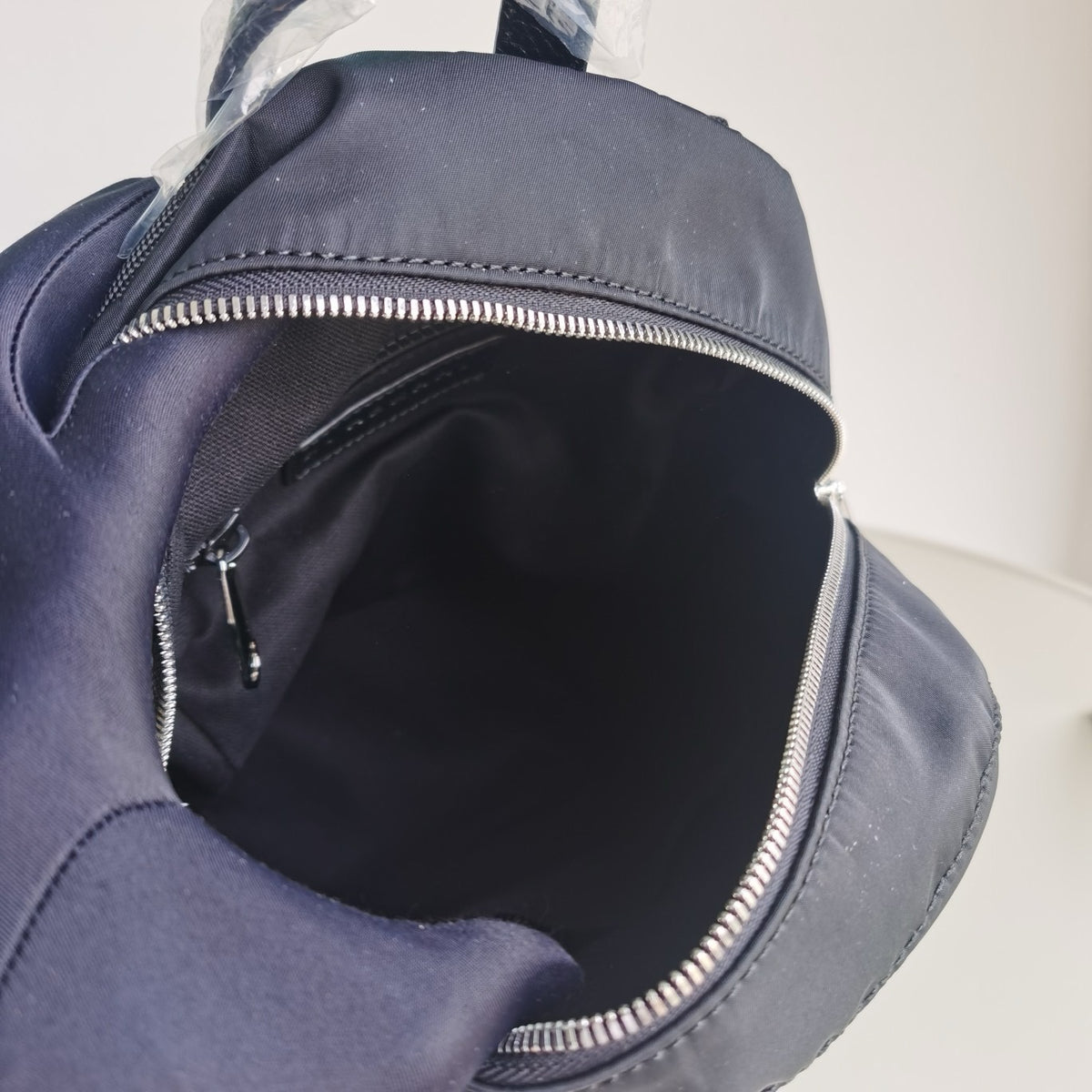 Schwarze Tasche