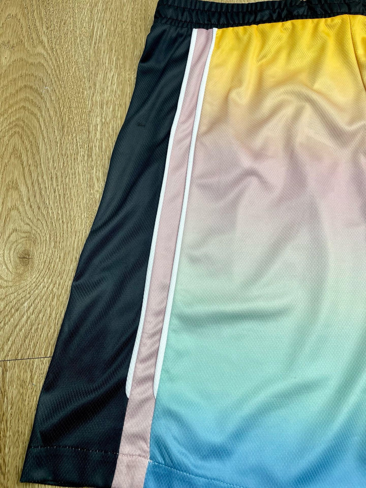Multi-Colors Short