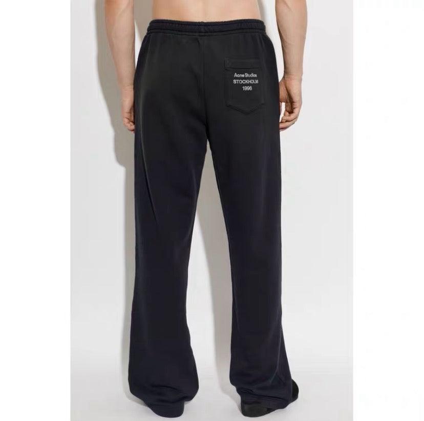 Black Pant