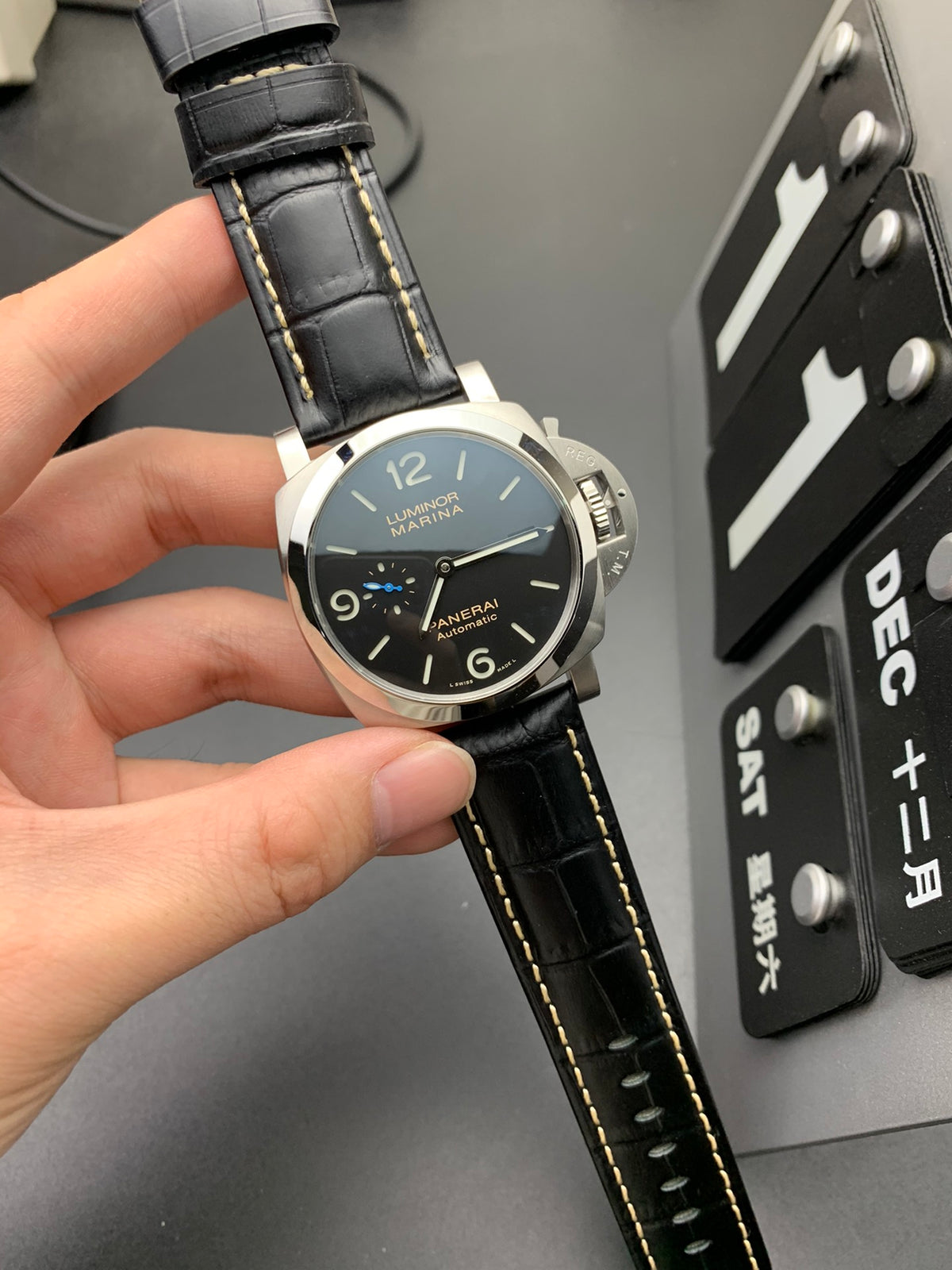 Uhr