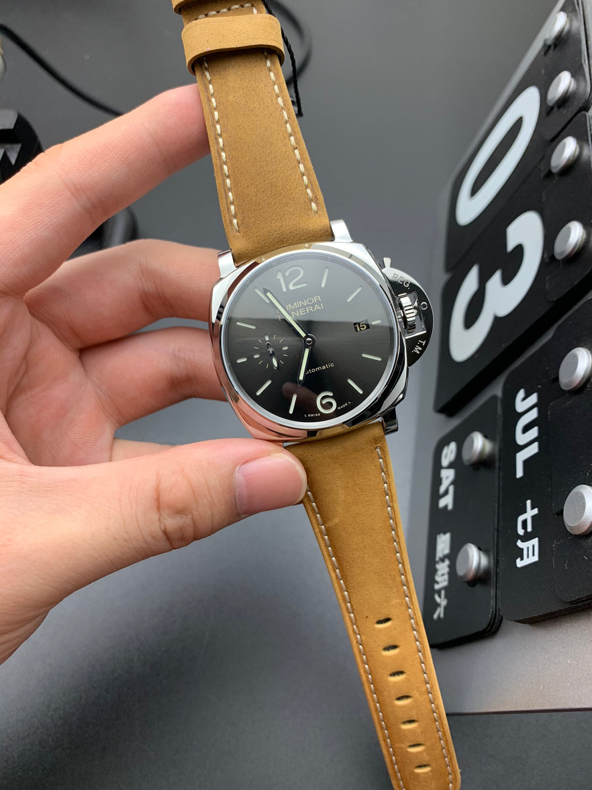 Uhr