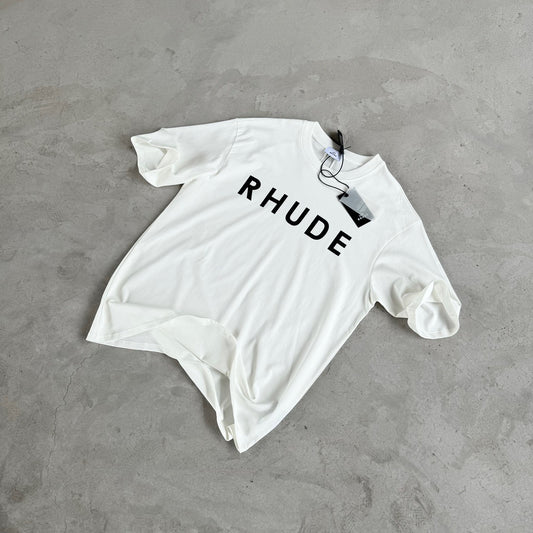 White T-shirt - FashionHype.xyz