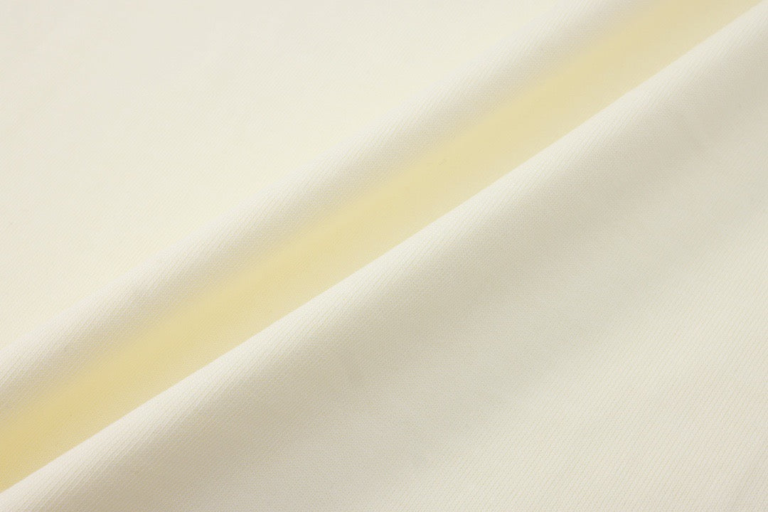 White T-shirt - FashionHype.xyz