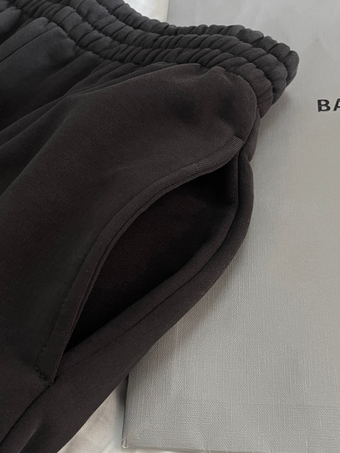 Pantalón negro