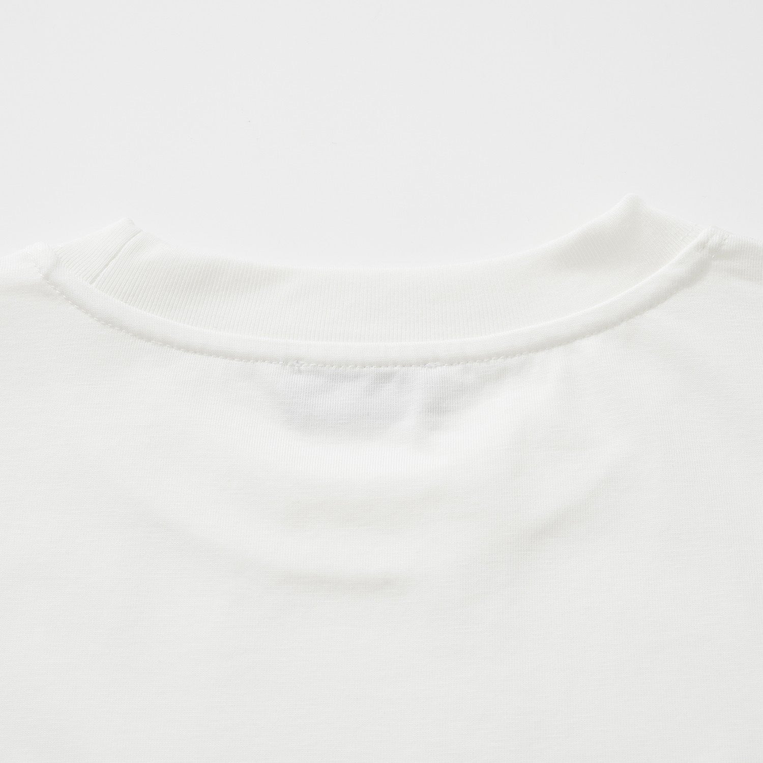 Black,White and Blue T-shirt - FashionHype.xyz