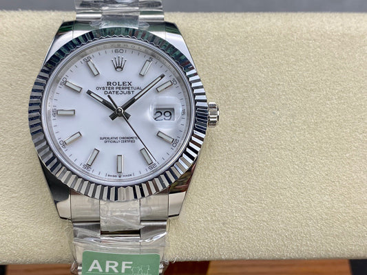 Reloj blanco