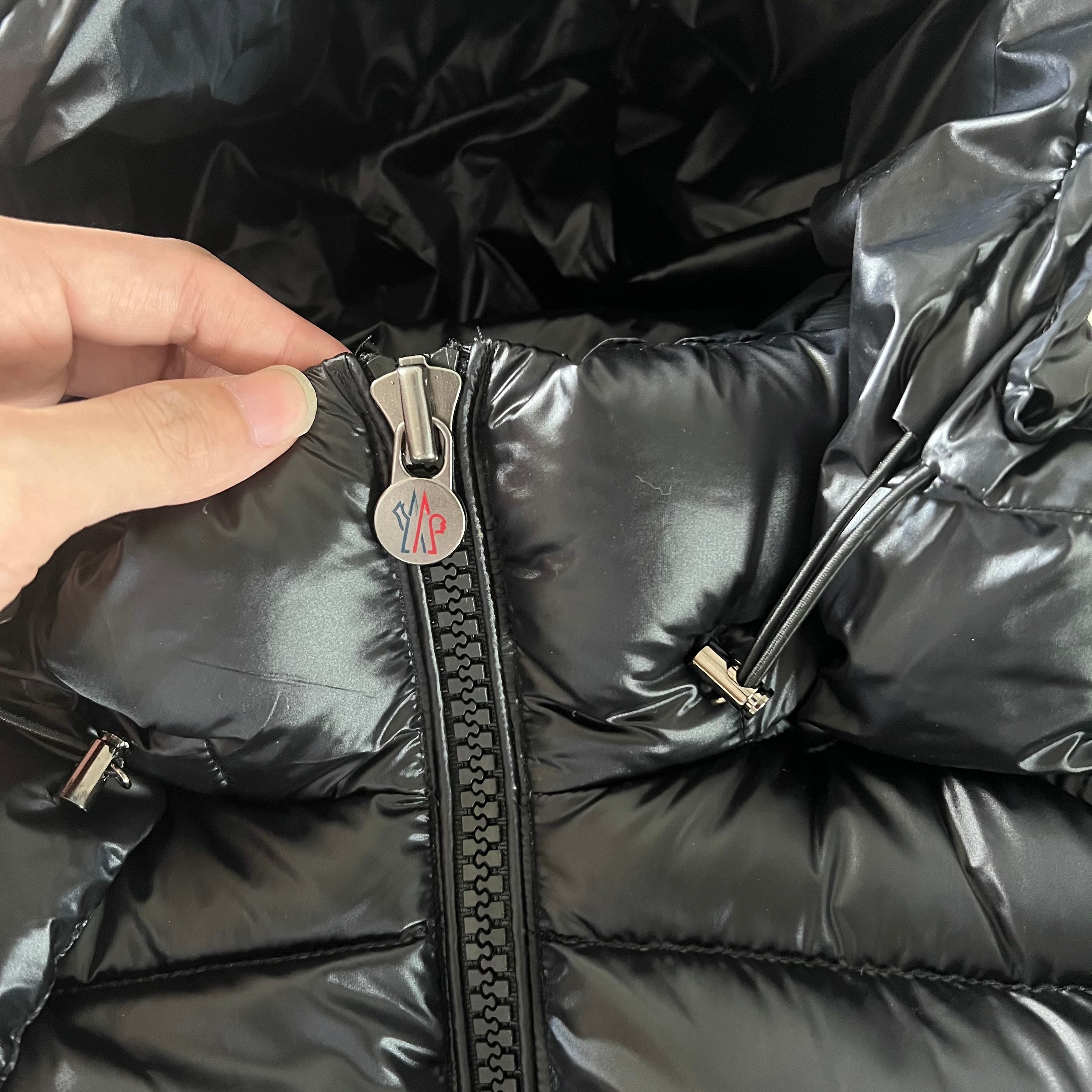 Black Jacket - FashionHype.xyz