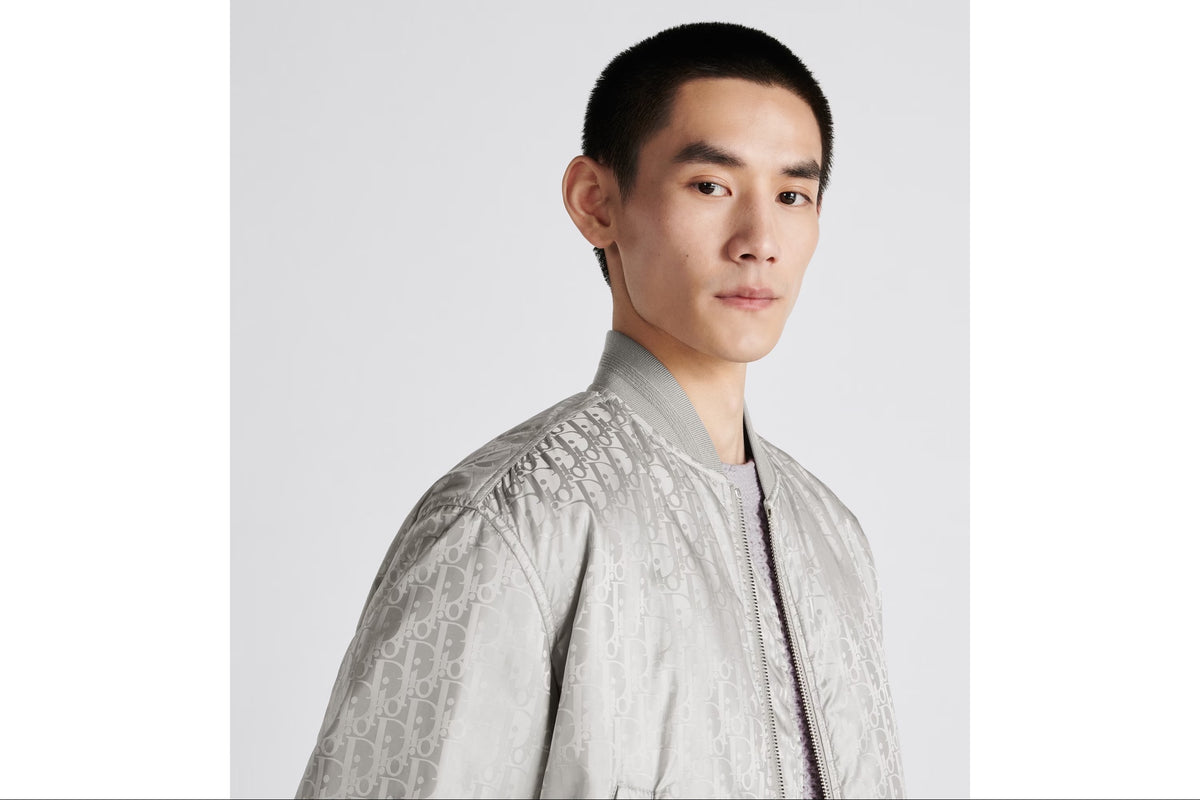 White Jacket - FashionHype.xyz