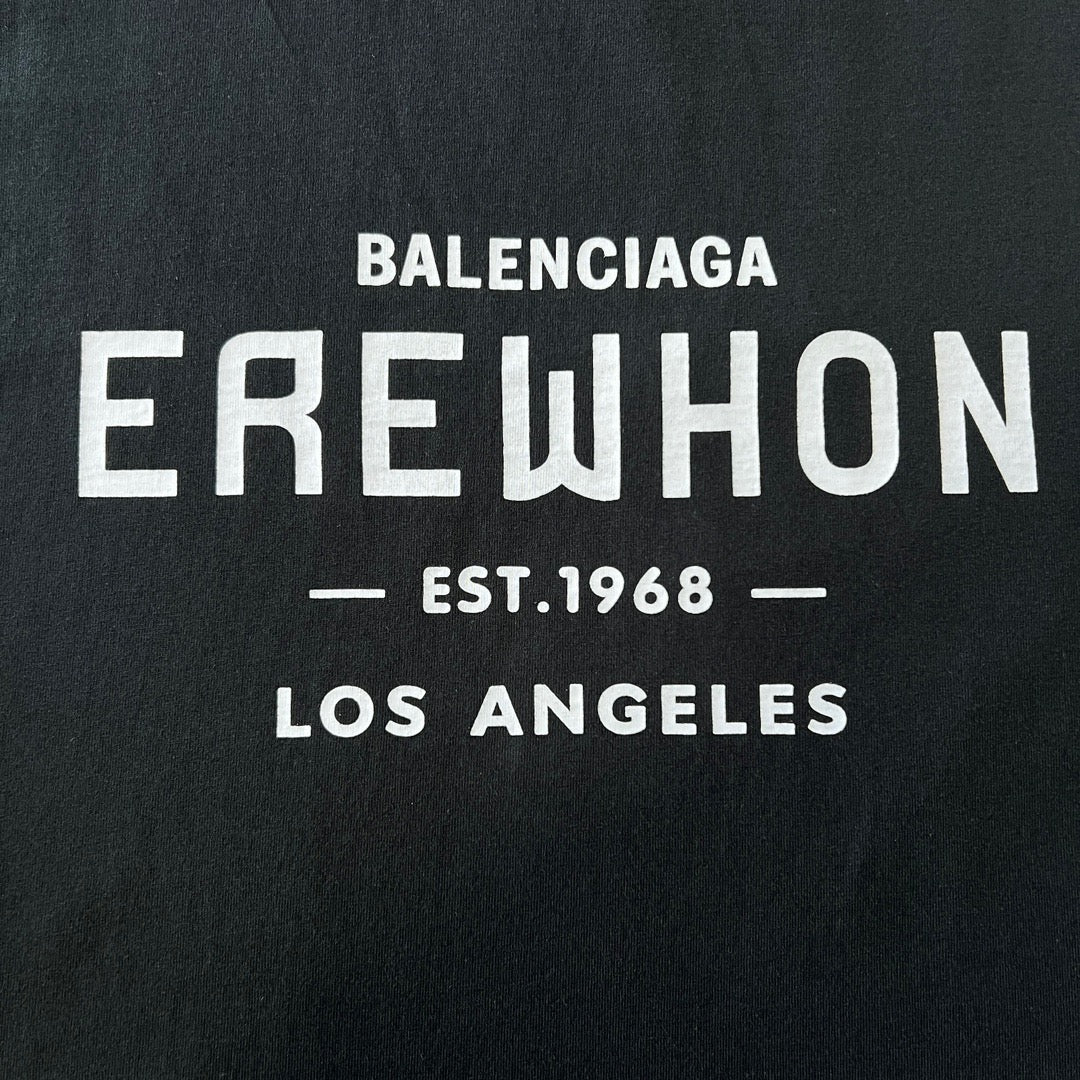 Black T-shirt  - Size M