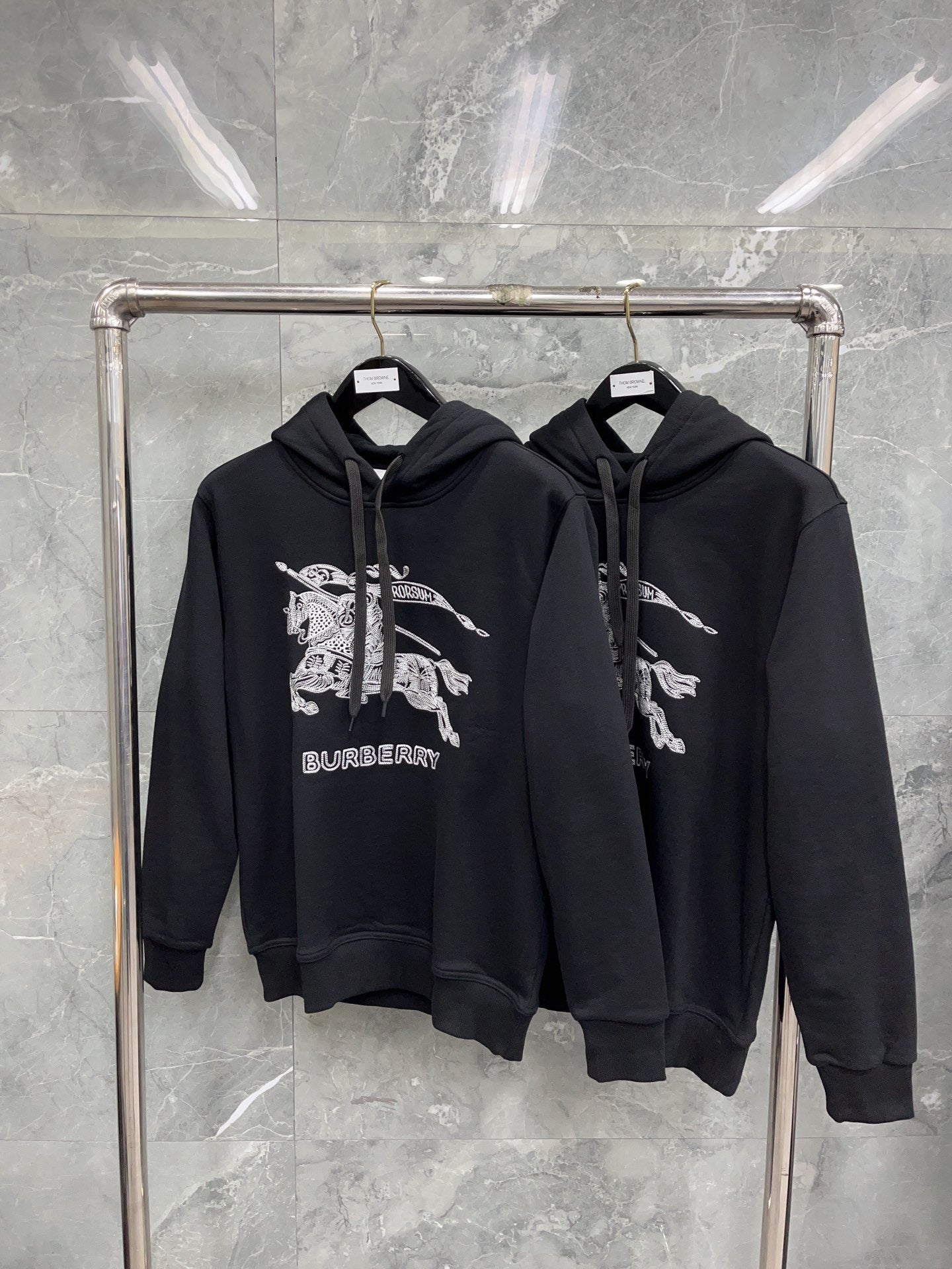 Black Hoodie - FashionHype.xyz