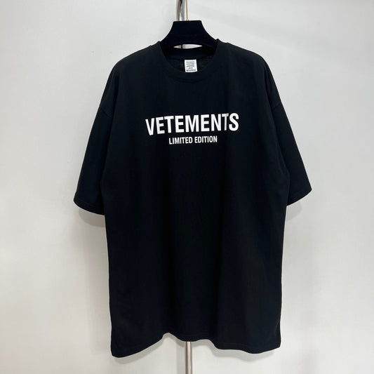 Black and White T-shirts - FashionHype.xyz