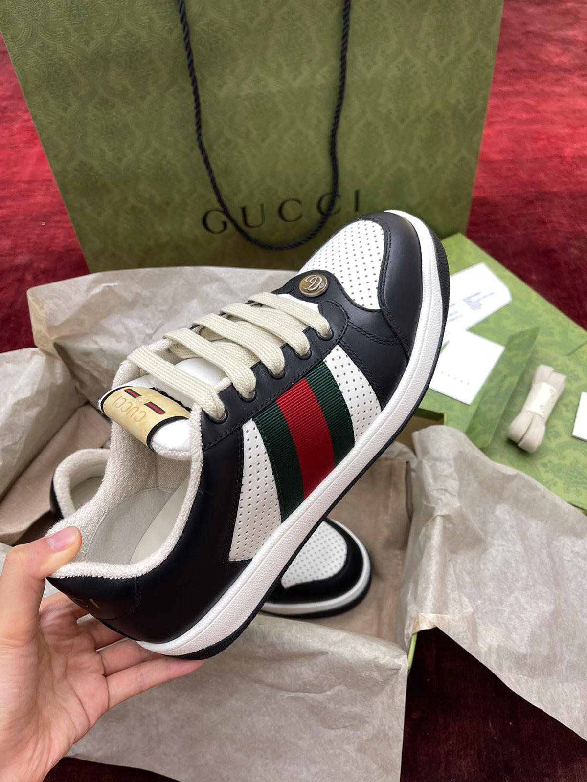 Black White Shoes - FashionHype.xyz