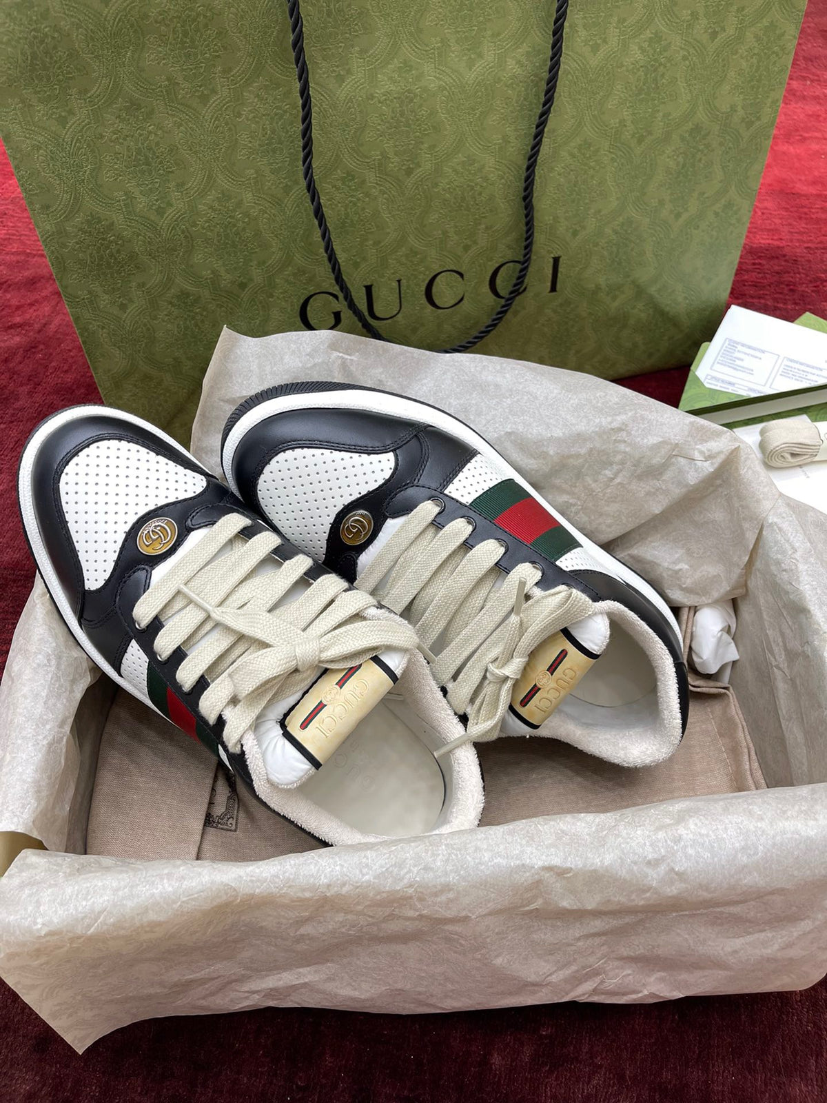 Black White Shoes - FashionHype.xyz