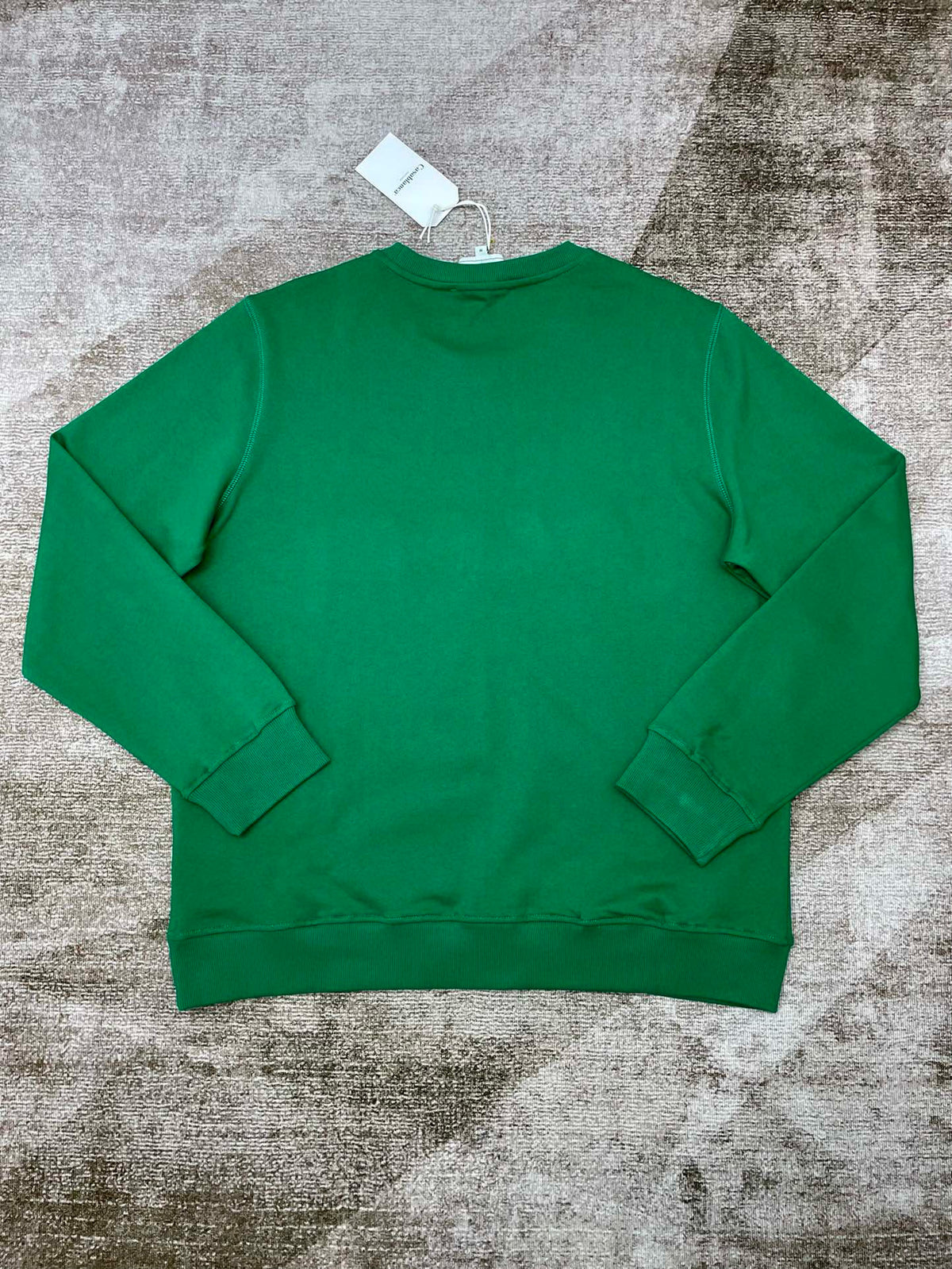 Sudadera verde y negra