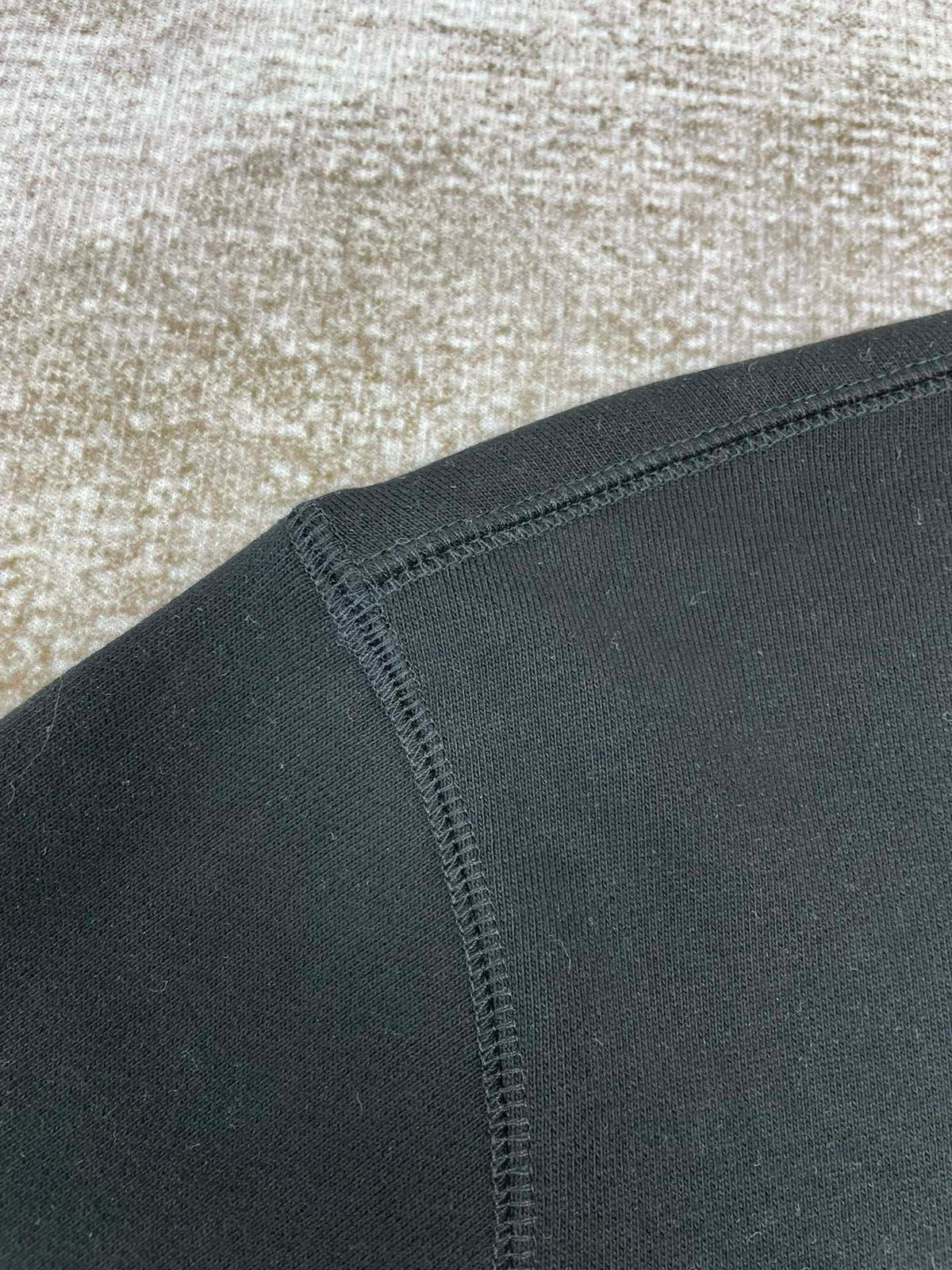 Sudadera negra