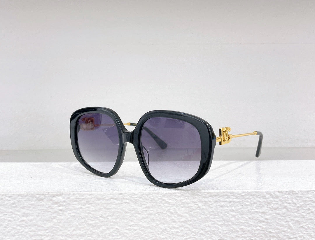 Sky blue,White,Black and Pink Sunglass - FashionHype.xyz