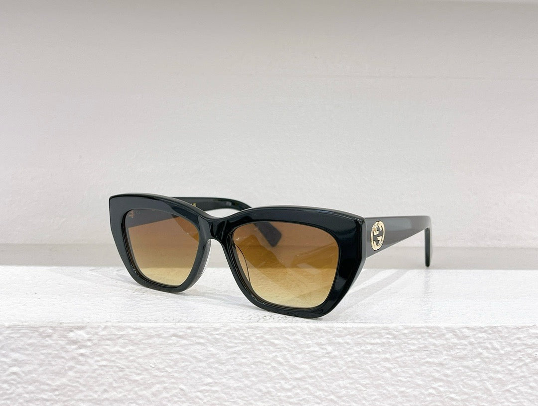 Red,Black and White  Sunglass - FashionHype.xyz