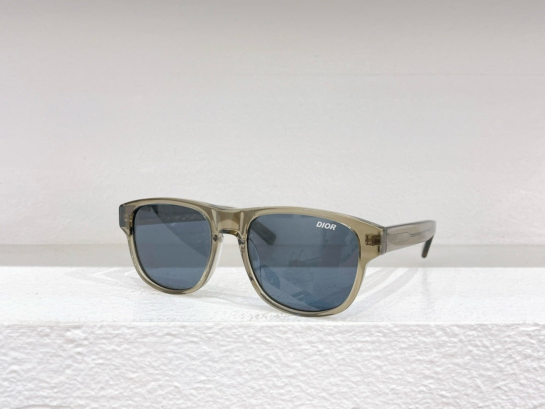 Schwarze, weiße und braune Sonnenbrille
