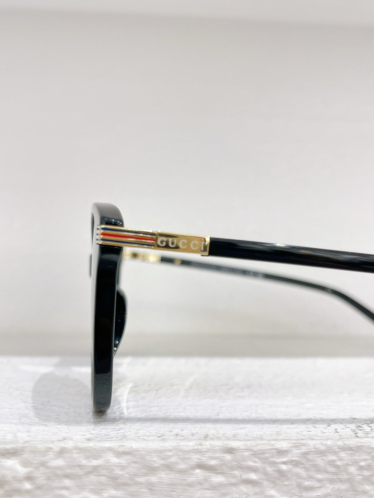 Red and Black Sunglass - FashionHype.xyz