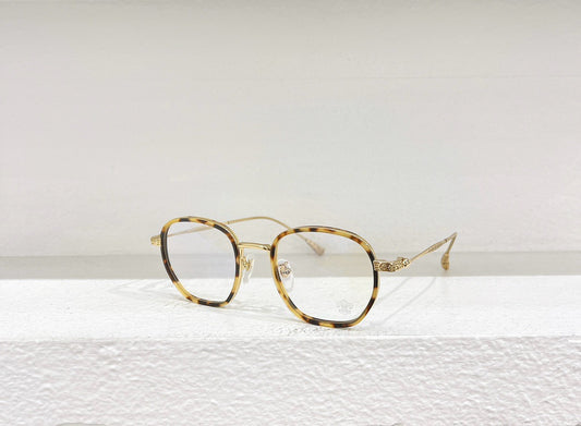 Black Sunglass - FashionHype.xyz
