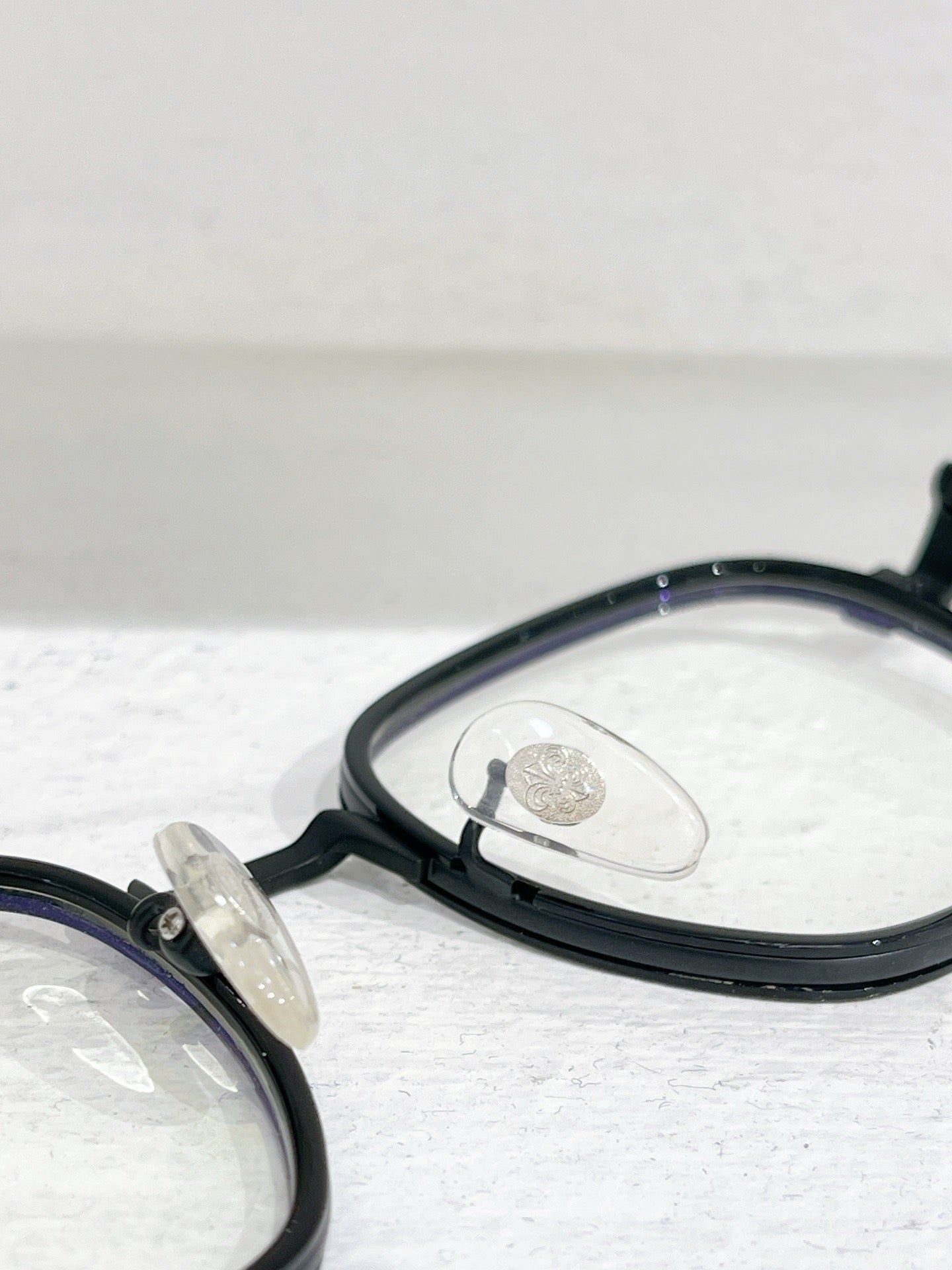 Black Sunglass - FashionHype.xyz