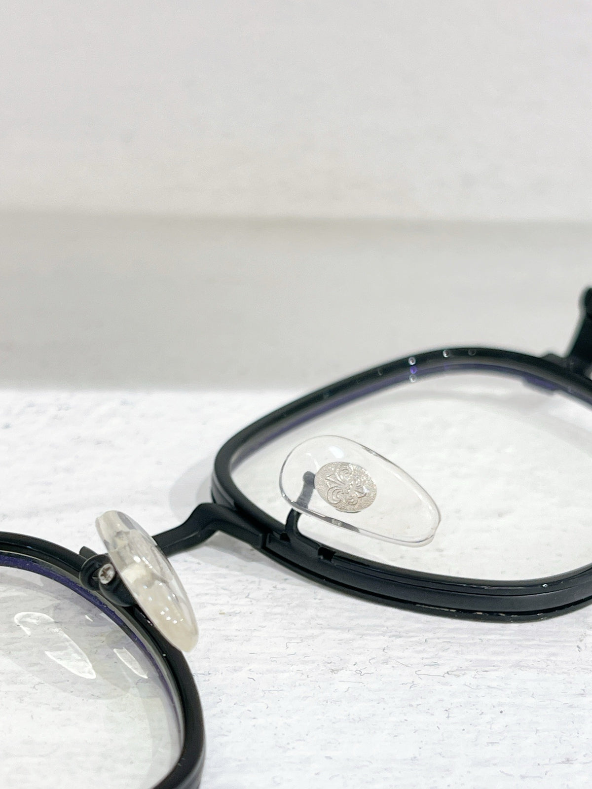 Black Sunglass - FashionHype.xyz