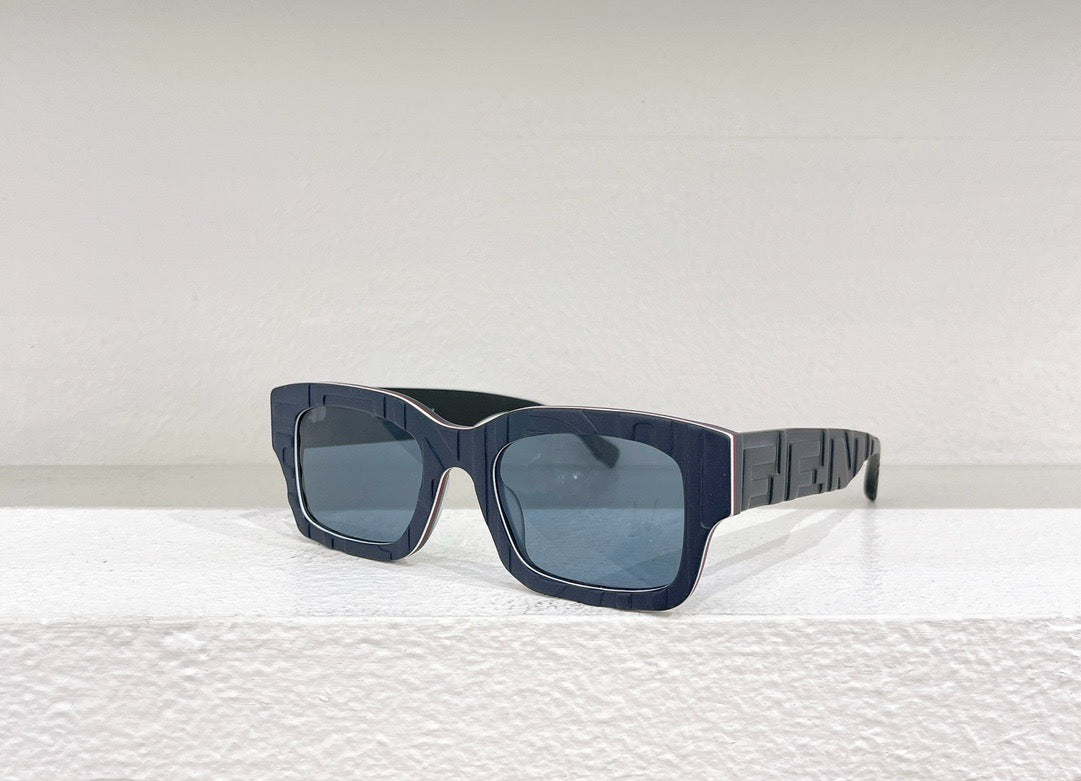 Pink,White and Black Sunglass - FashionHype.xyz