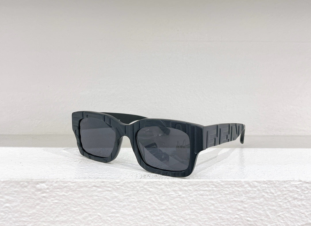 Pink,White and Black Sunglass - FashionHype.xyz