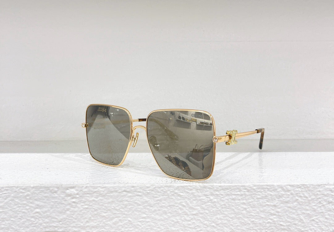 Gafas de sol negras, marrones y rosas