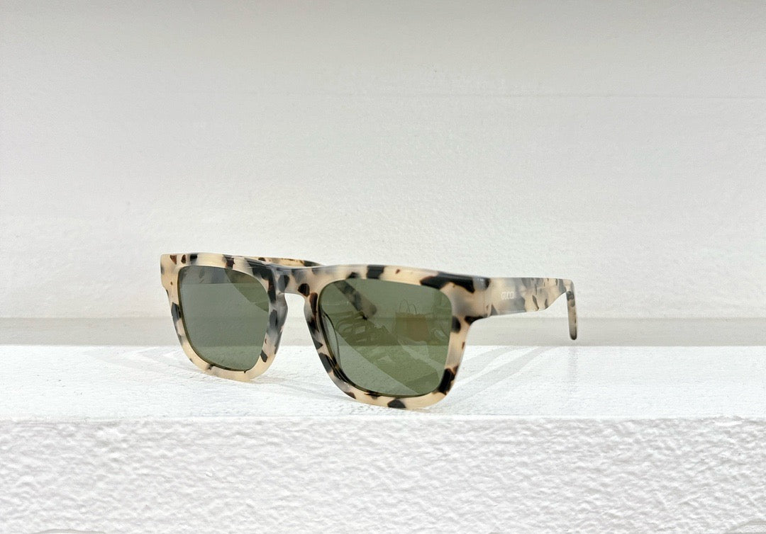 Black,Blue,Brown and Red Sunglass - FashionHype.xyz
