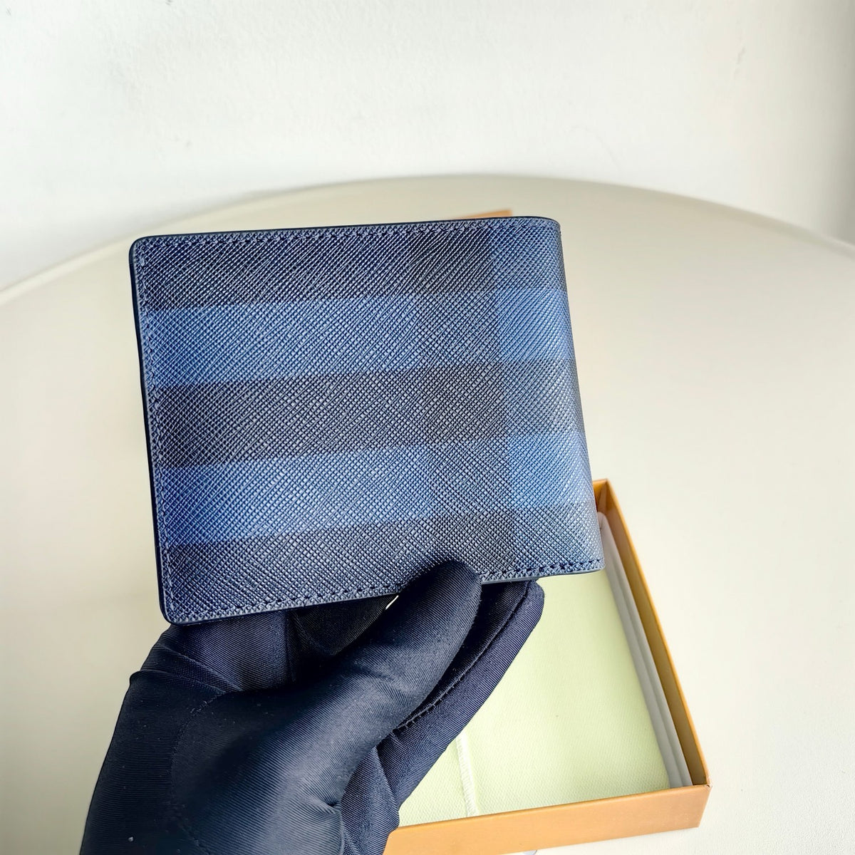 Blue Wallet - FashionHype.xyz