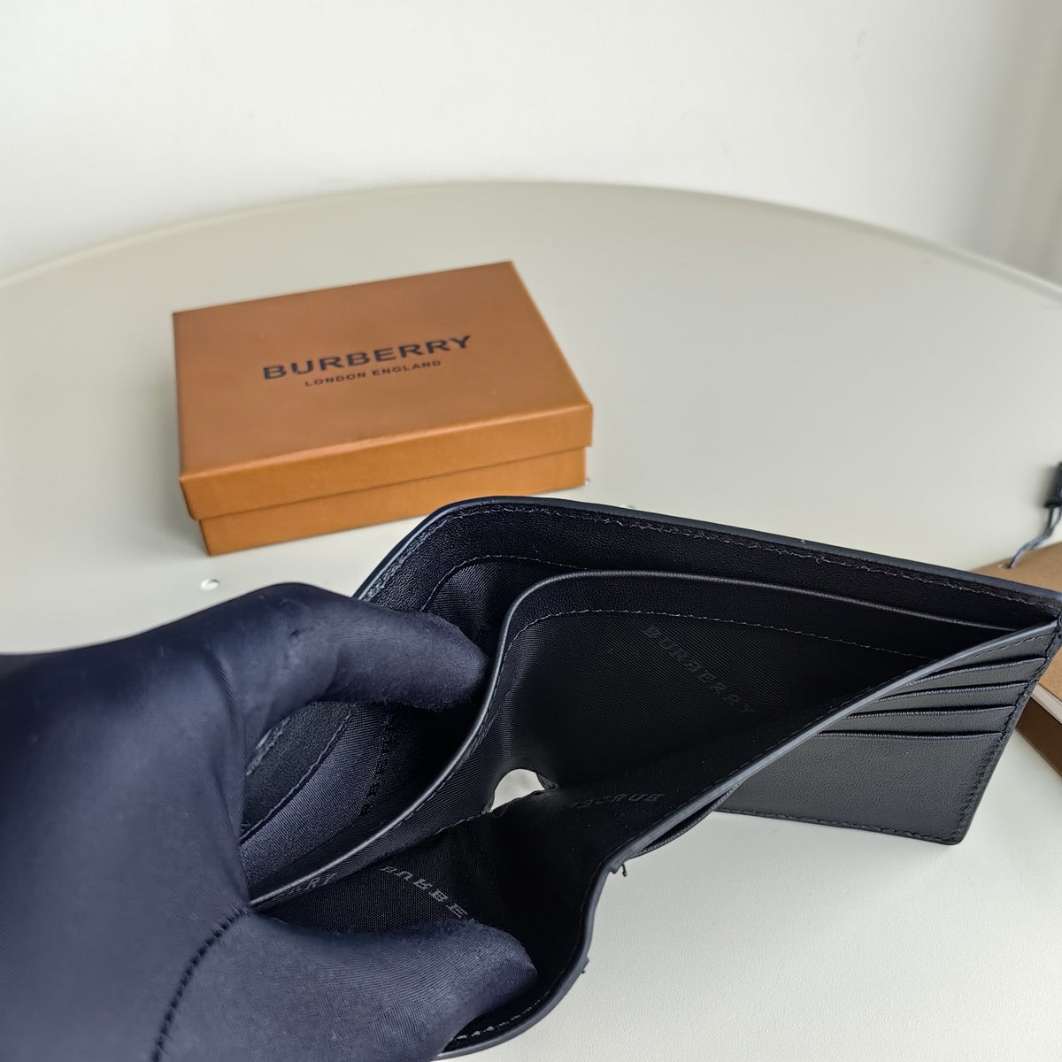 Black Wallet - FashionHype.xyz