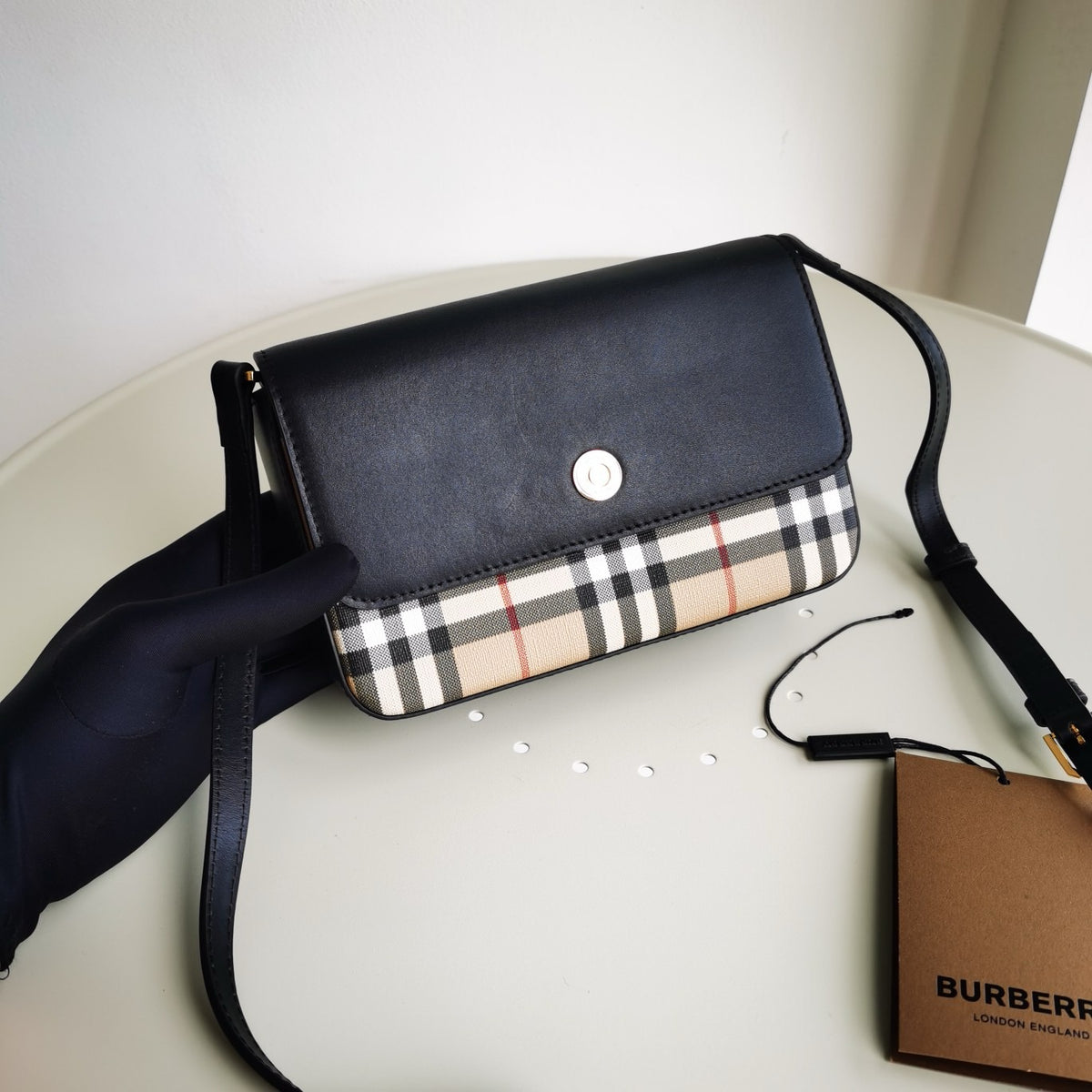 Mehrfarbige Tasche