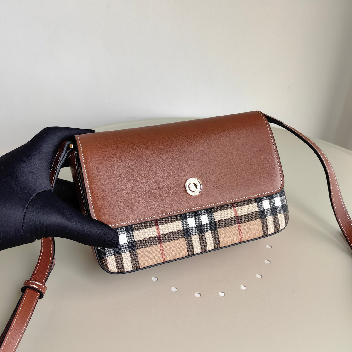 Mehrfarbige Tasche