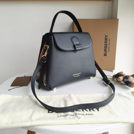 Bolsa negra, roja y gris
