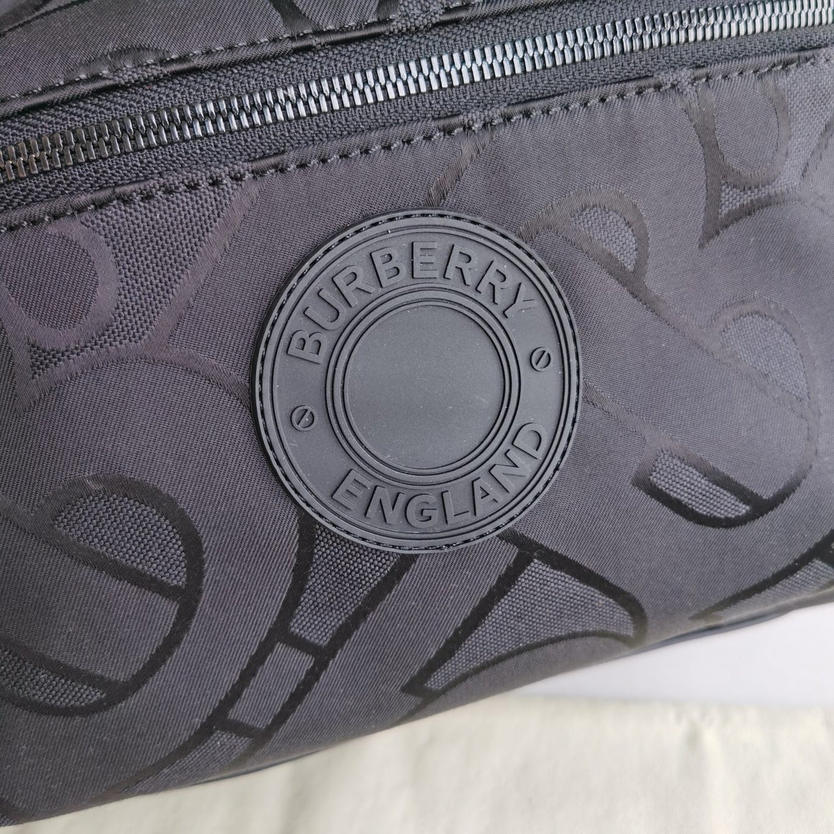 Bolso negro