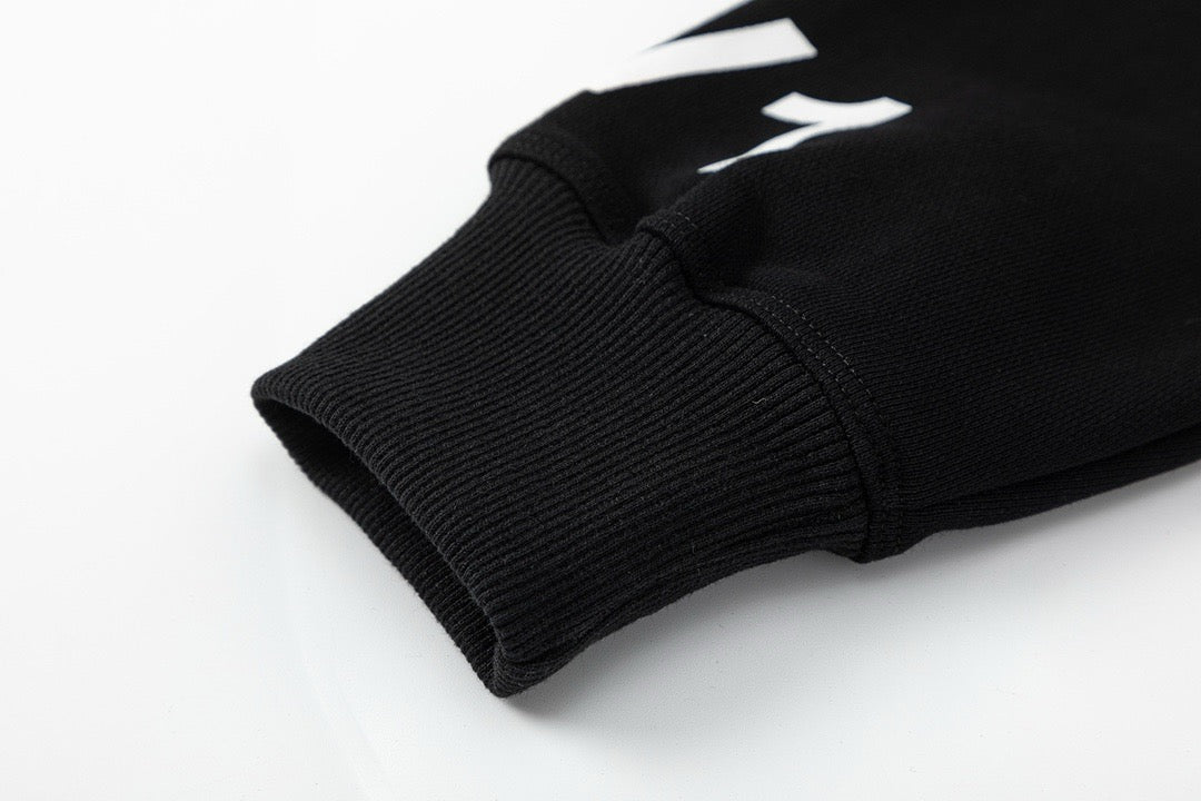Black Hoodie - FashionHype.xyz