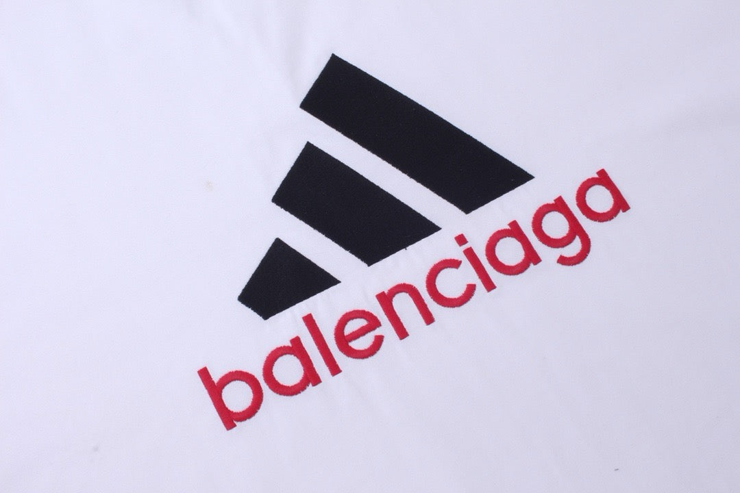 Sudadera en blanco y negro