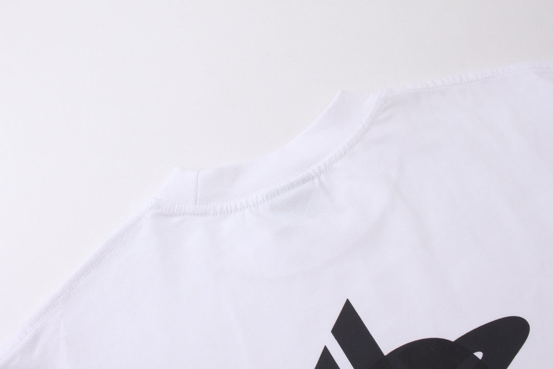 Black and White Sweatshirt - FashionHype.xyz