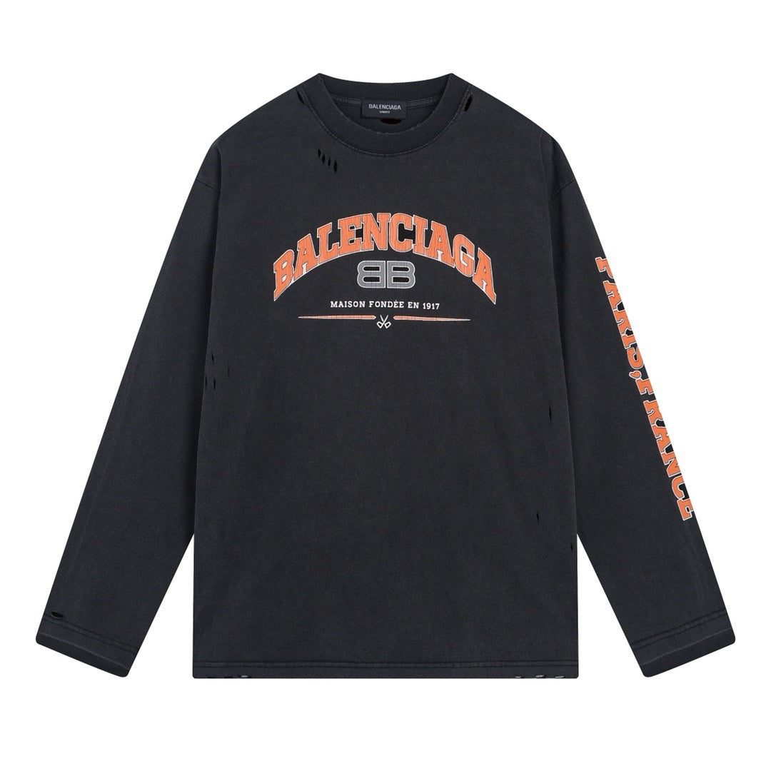 Black Sweatshirt