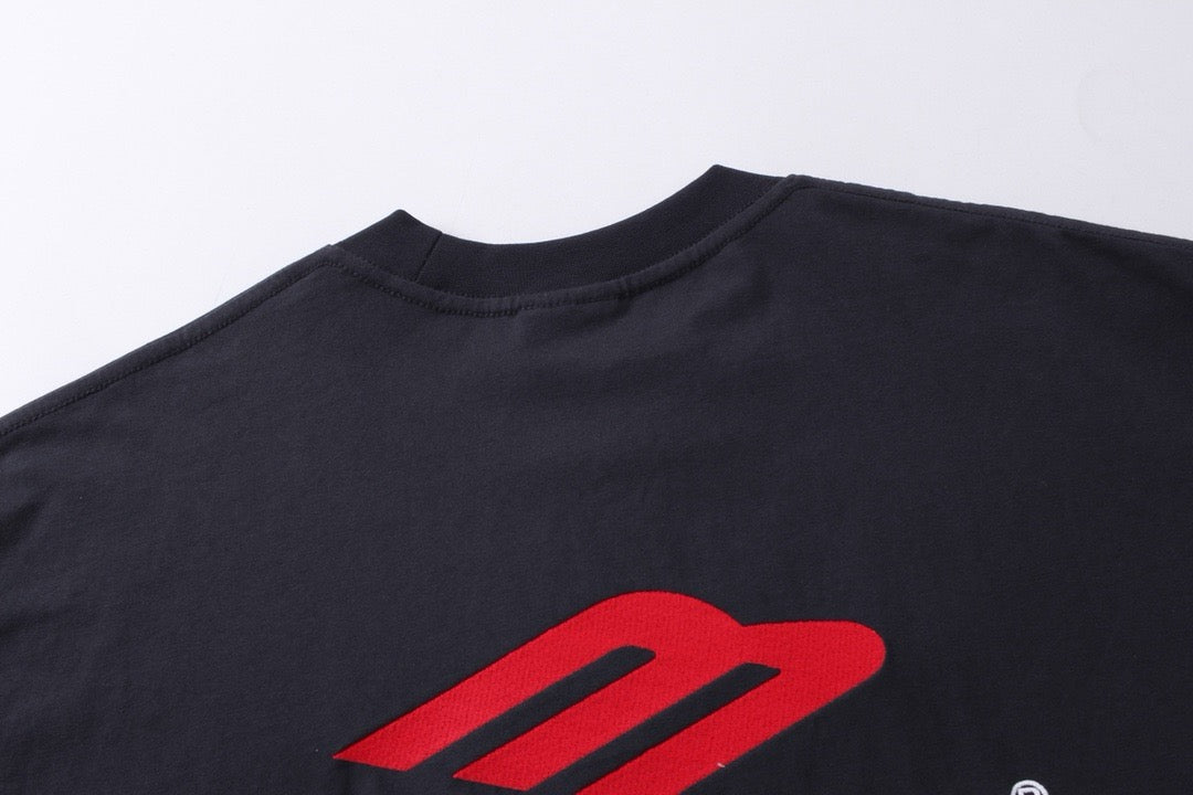 Black and White Sweatshirt - Size M - FashionHype.xyz