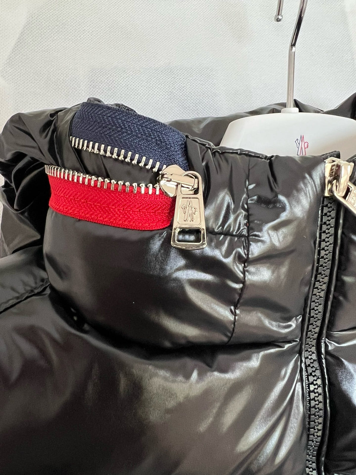 Black and Green Jacket - FashionHype.xyz