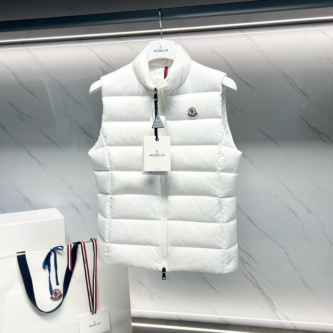 White and Black Vest - FashionHype.xyz