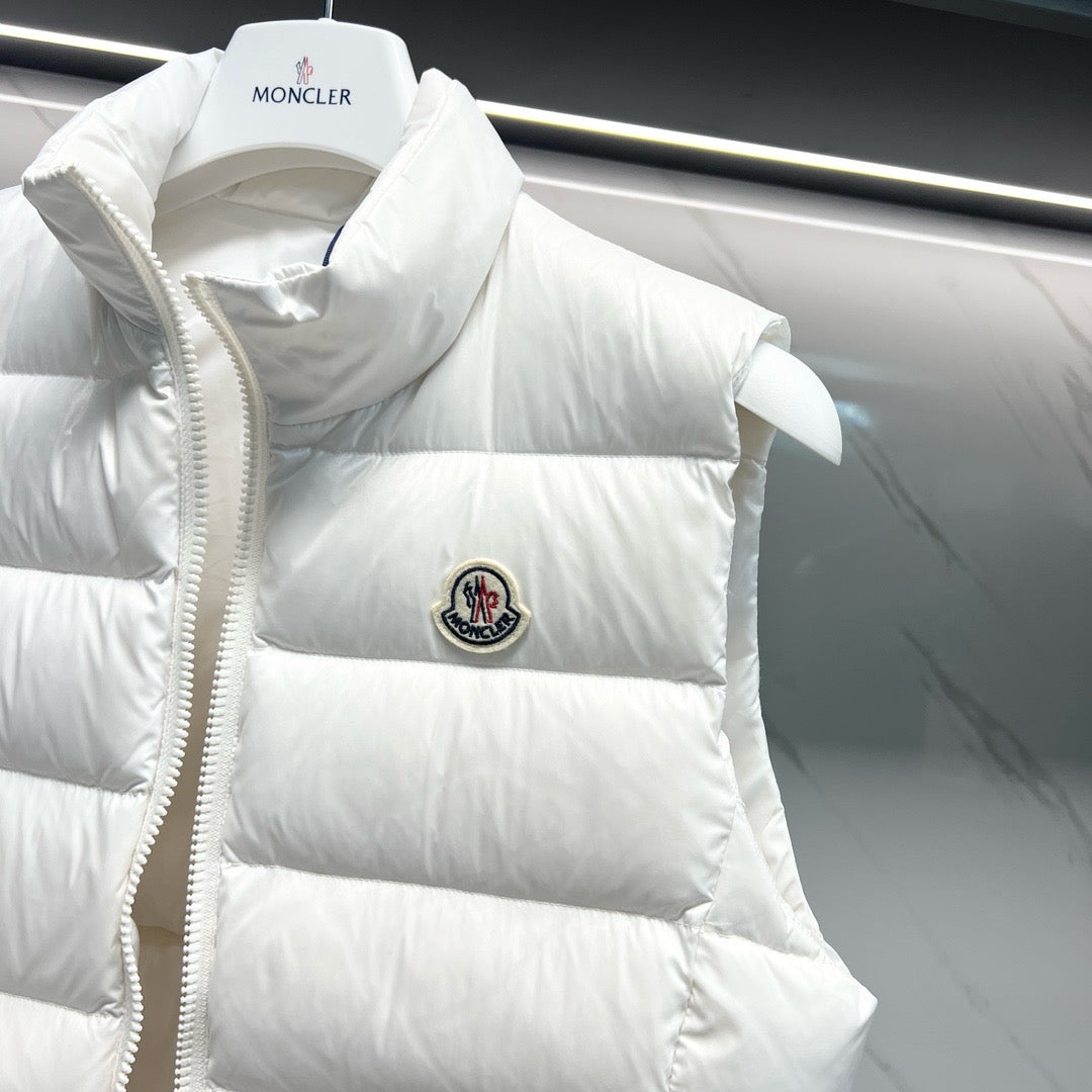 White and Black Vest - FashionHype.xyz