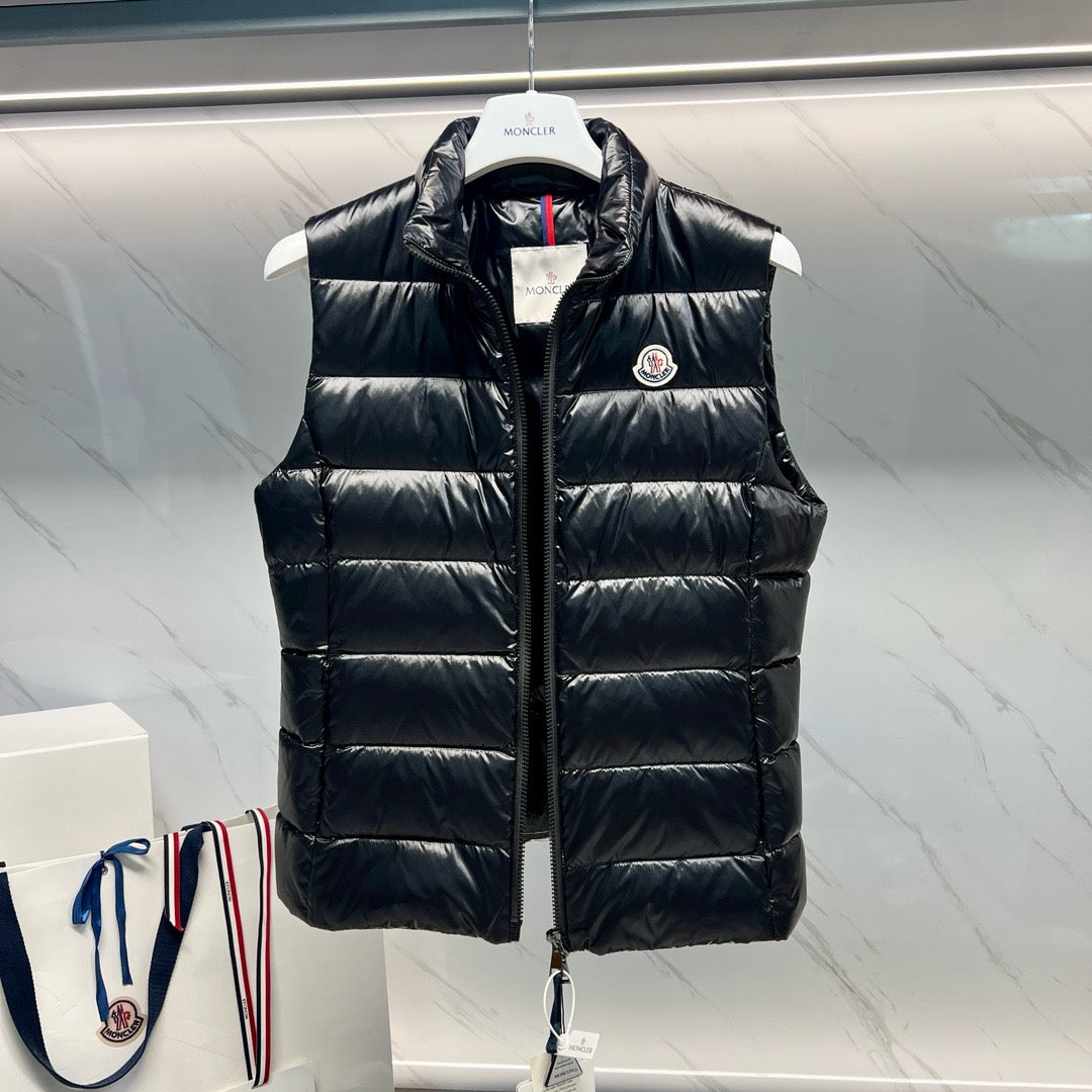 White and Black Vest - FashionHype.xyz