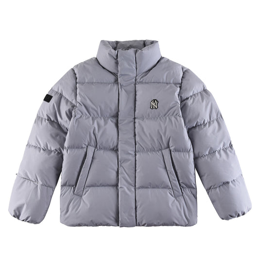 Schwarze, graue, rosa und weiße Jacke