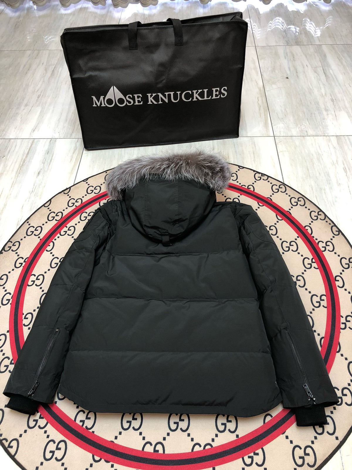 Black and White  Jacket - Size L - FashionHype.xyz