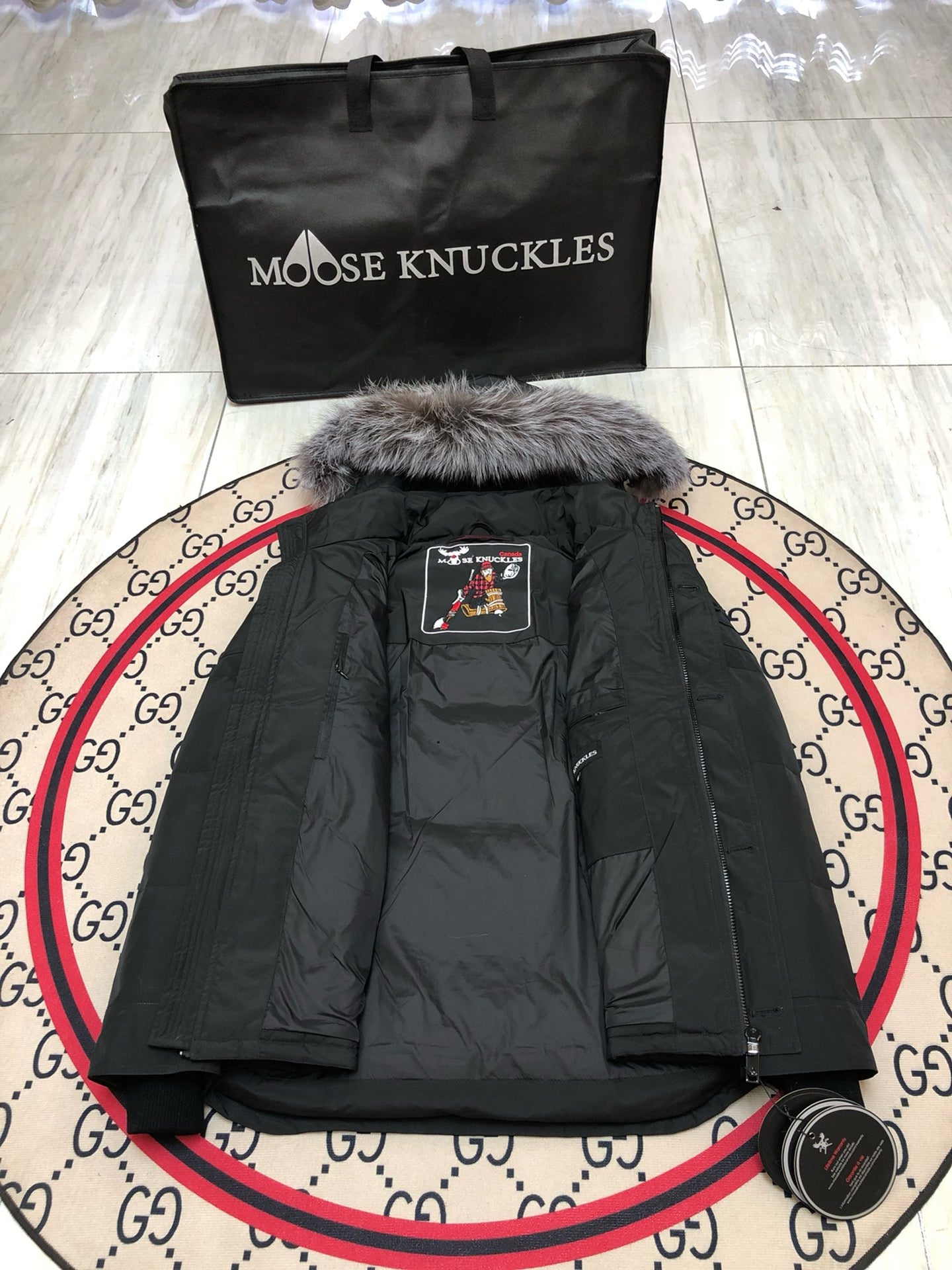 Black and White  Jacket - Size L - FashionHype.xyz