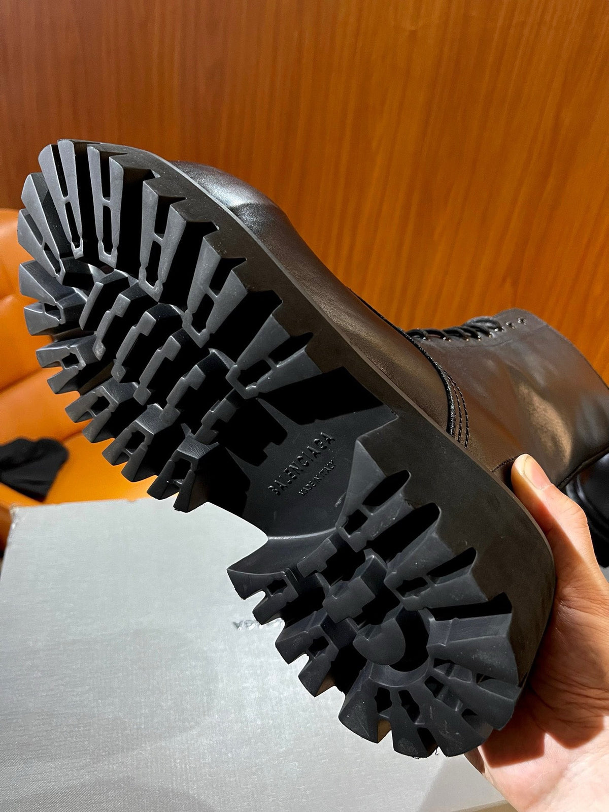 Black Shoes - FashionHype.xyz